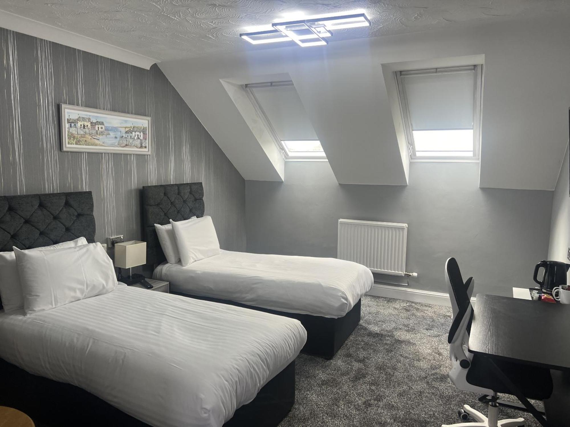 Dolphin Hotel Cambridge St Ives  Ngoại thất bức ảnh